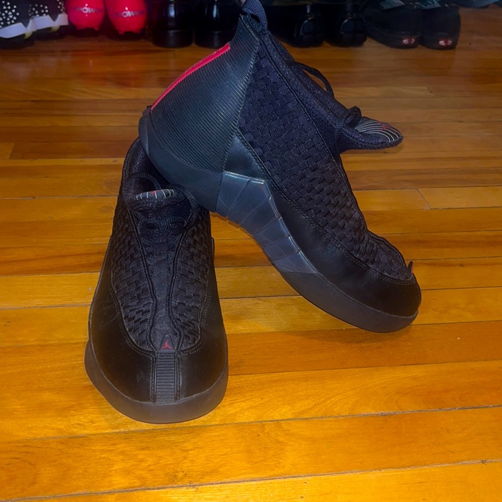 Size 10. Used a couple times. Not my size I’m 9 I thought I was 10 in these